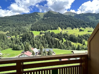 Zusatz OG Ausblick Balkon Ost II