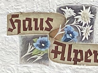 Logo Haus Alpemblick