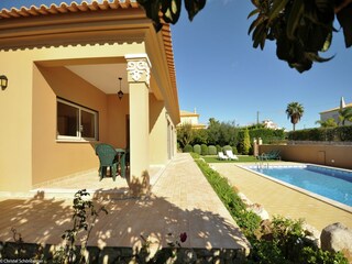 Villa Lagos Outdoor Recording 2