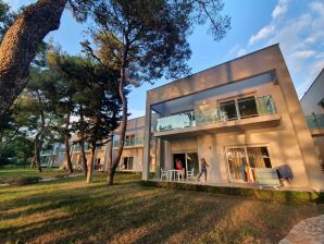 Holiday park Residence Premium Crvena Luka Apartments, Biograd n/m - Pakostane - image1