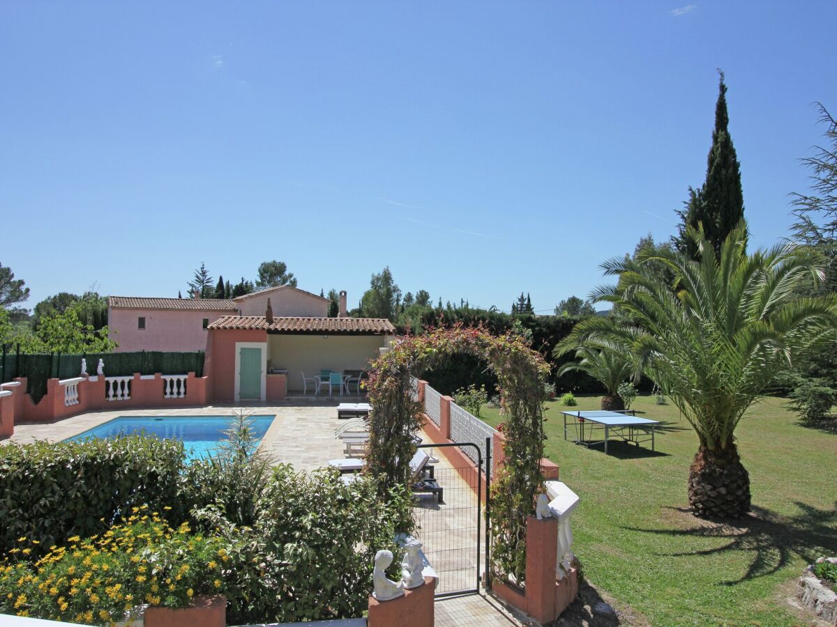 Villa Bagnols-en-Forêt Außenaufnahme 7