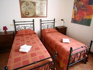 Farmhouse Siena Features 24