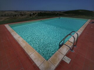 Farmhouse Siena Outdoor Recording 6