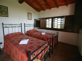 Farmhouse Siena Features 17