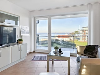 Der Helle und moderne Wohnbereich mit Meerblick
