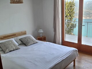 lakeview bedroom