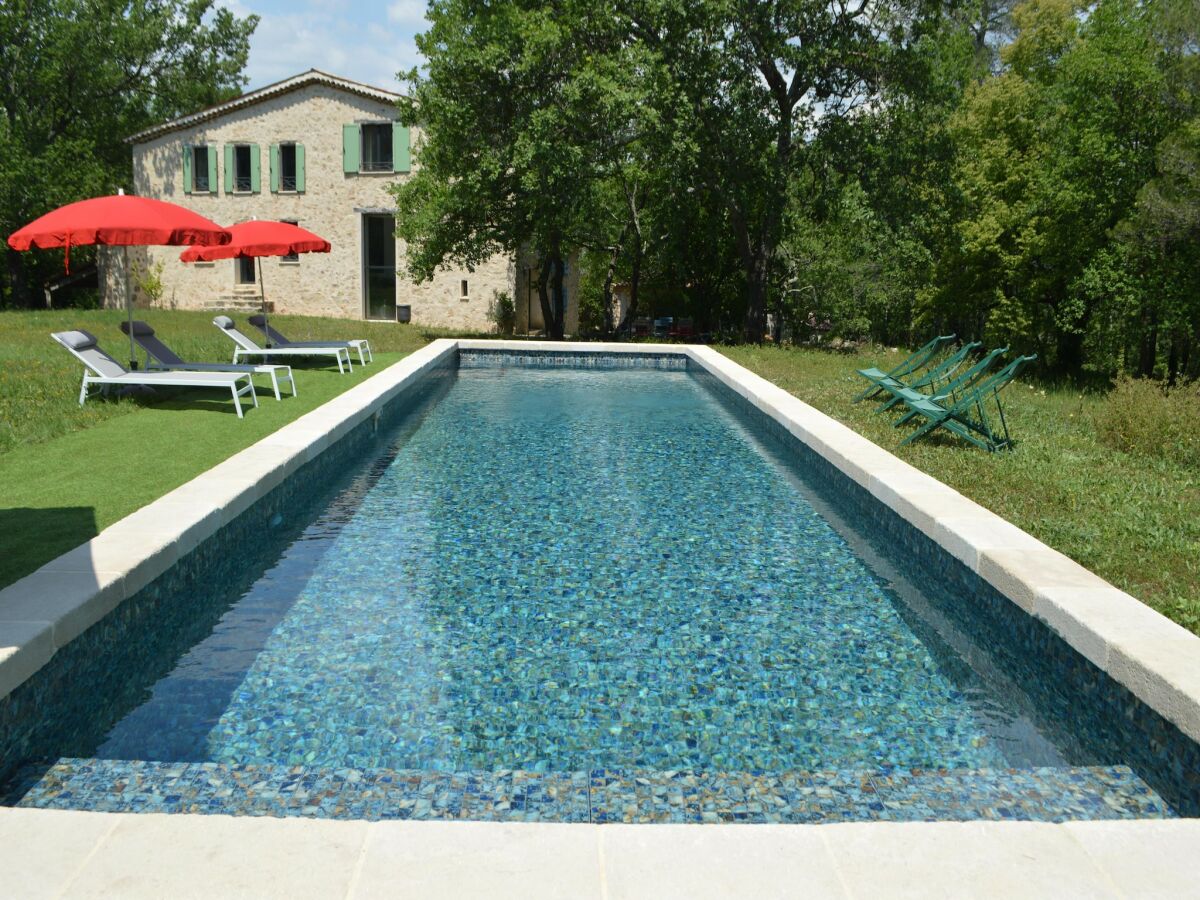 Casa per le vacanze Saint-Paul-en-Forêt Registrazione all'aperto 1