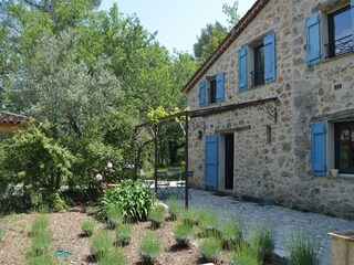 Casa de vacaciones Saint-Paul-en-Forêt Grabación al aire libre 4