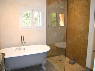 Holiday house Saint-Antonin-du-Var Features 24