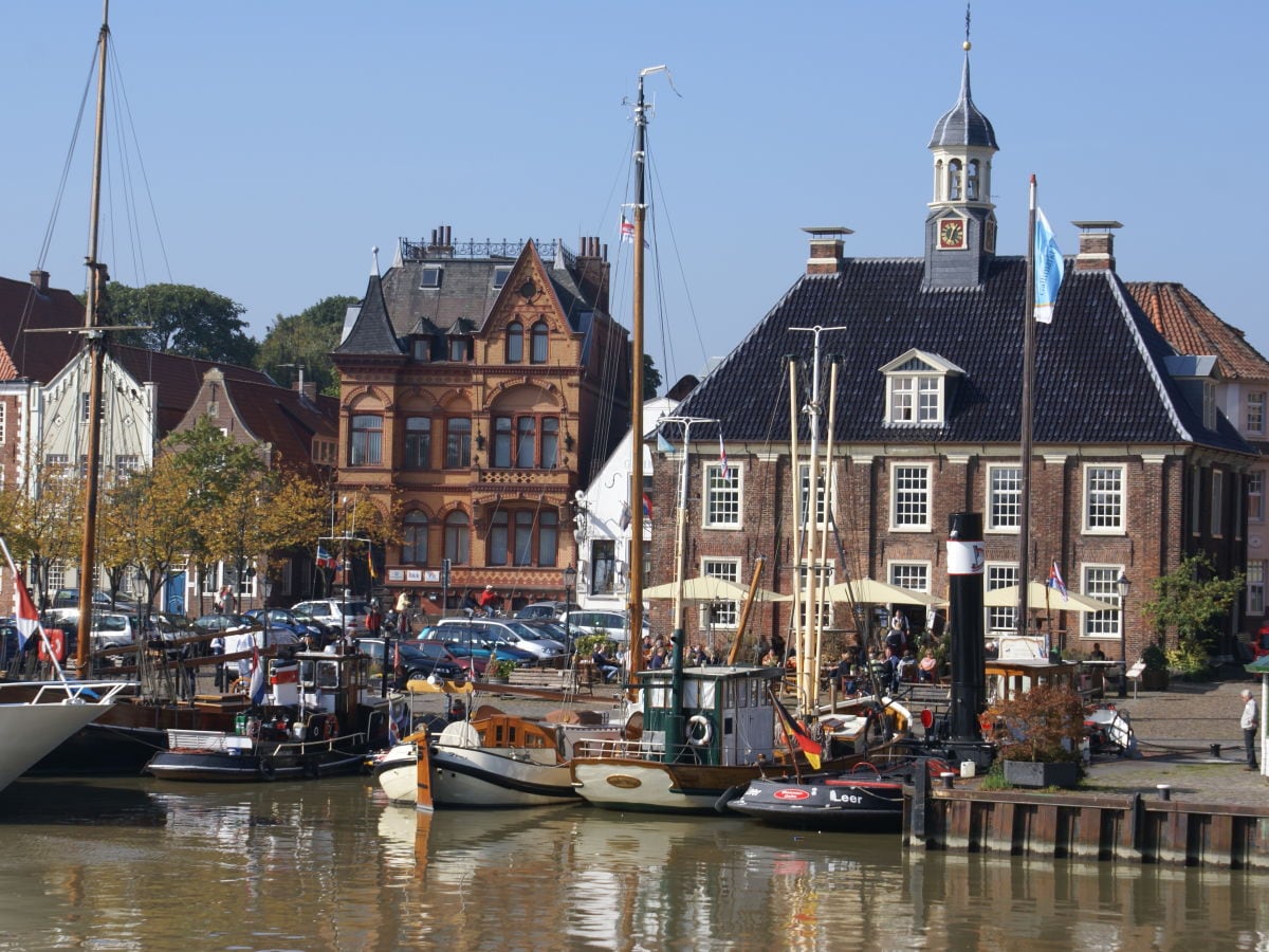 Museumshafen mit Waage