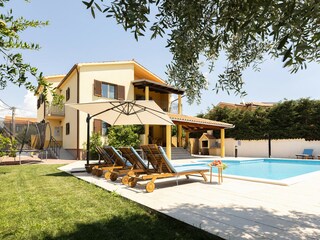 Villa Loborika Outdoor Recording 2