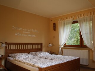 Schlafzimmer 1 Fewo Wanderfalke