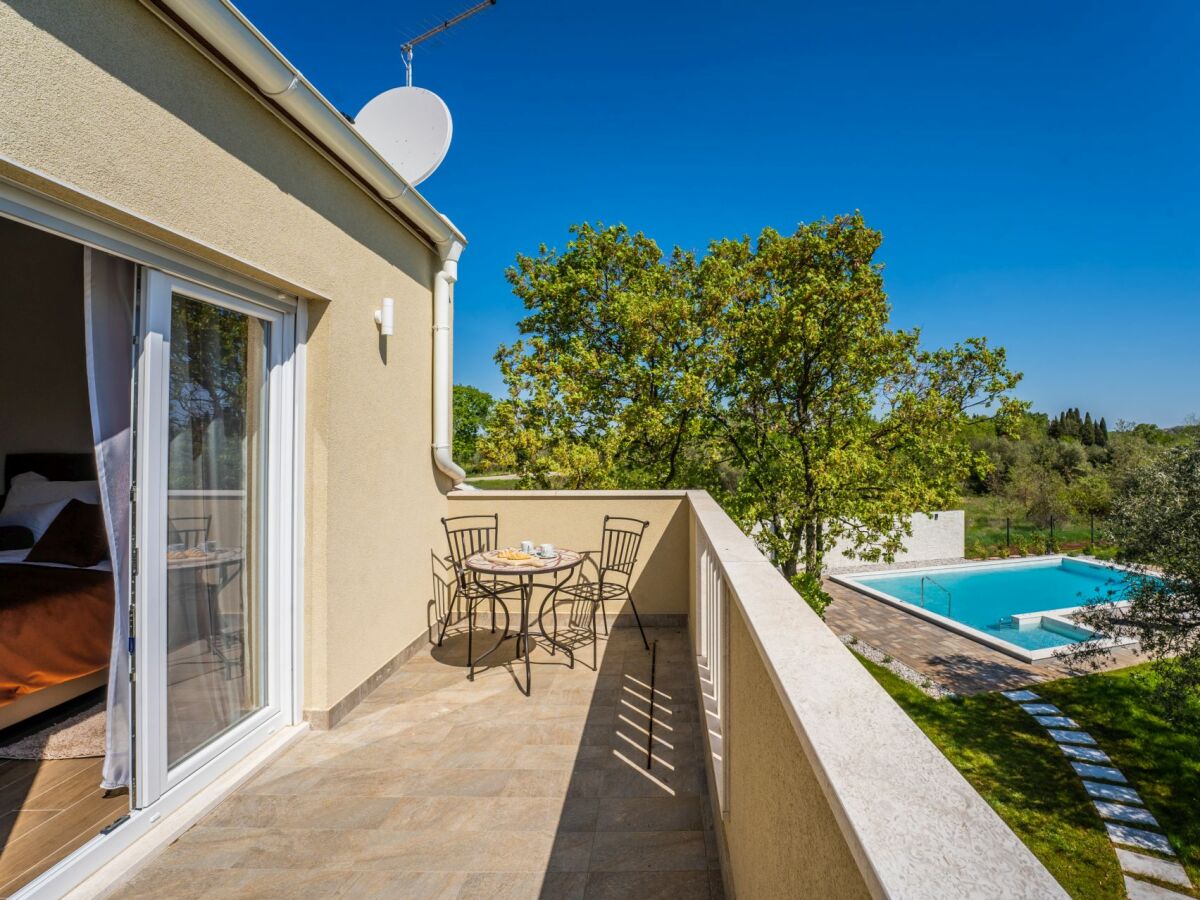 Villa Nonna Novigrad