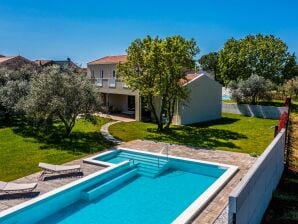 Villa Nonna Novigrad