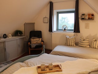 Schlafzimmer 3