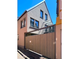 Das City House WG9 direkt neben dem ANNO DOMINI 1716