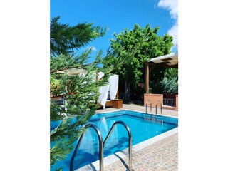 Vacation house with private swimming pool