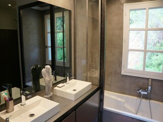Holiday house Le Luc Features 23