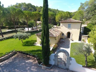 Holiday house Le Luc Outdoor Recording 1