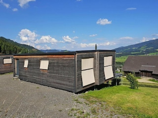 Trailer Gaal Outdoor Recording 12