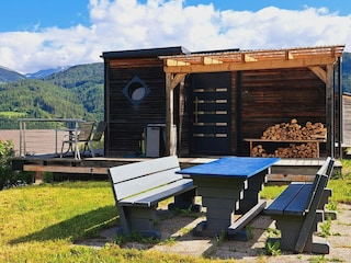 Trailer Gaal Outdoor Recording 16