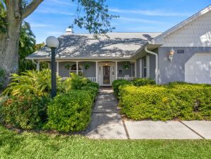 CCVS - Villa Frangipani met zwembad