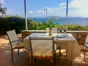 Holiday apartment Just 50m from its own beach with sea view - Blato - image1