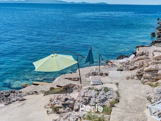 der Strand, kristallklares Meer