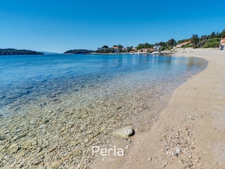der Strand, kristallklares Meer