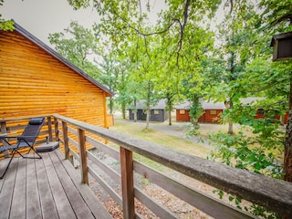 Chalet Somme-Leuze Outdoor Recording 9