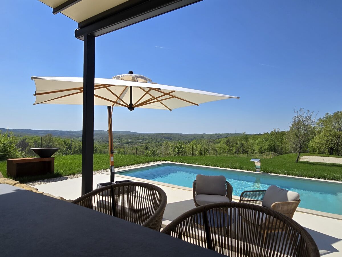 Outdoor dining area