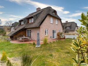 Ferienhaus Reetdachhaus Stormhus Böhl