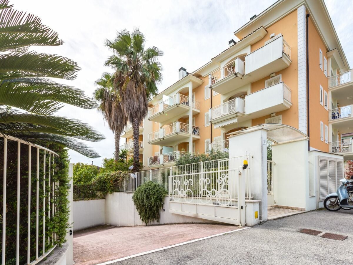 Apartment San Benedetto del Tronto Outdoor Recording 1