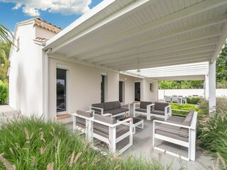 Villa Pailhès Outdoor Recording 8