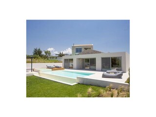 Villa Lefkada Outdoor Recording 11