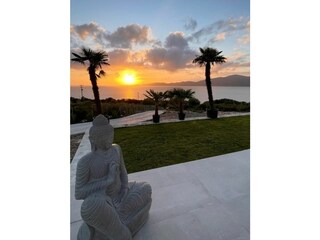 Villa Buddha House