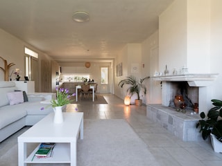 Livingroom and kitchen