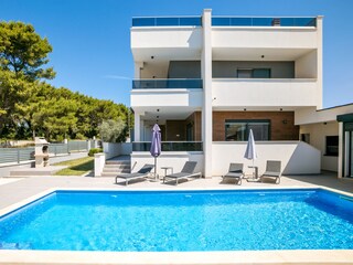 Villa Medulin Buitenaudio-opname 2