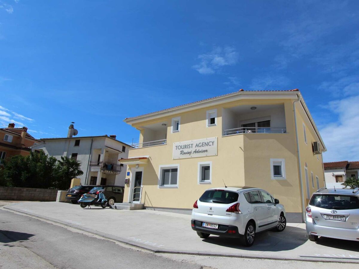 EMANUEL Studio with Balcony 1