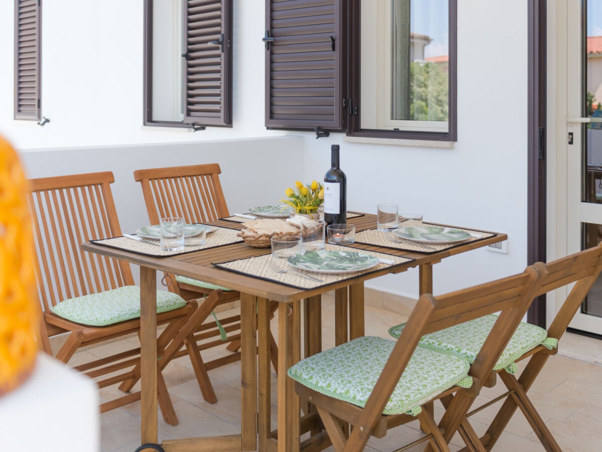 dining area on the veranda