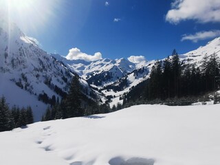 Schneelandschaft in den Allgäuer Alpen