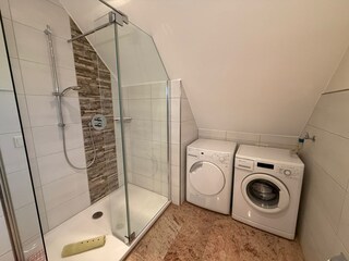 Badezimmer 2 mit WM u. TR | Küch´s Captainshouse