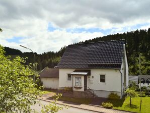 Holiday house Ferienwohnung in Deifeld mit Balkon - Medebach - image1