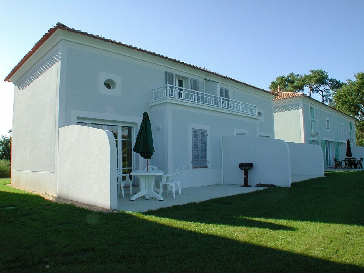 Parque de vacaciones L'Aiguillon-sur-Vie Grabación al aire libre 1