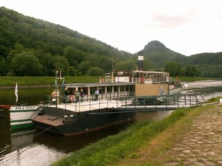 "Pillnitz" at the jetty