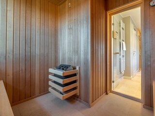 Hier kommen Sie garantiert ins Schwitzen - relaxen Sie in der hauseigenen Sauna!