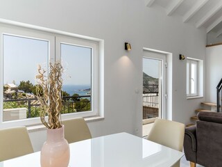 Villa Nemira Caratteristiche 27