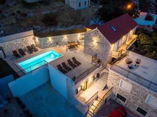 Villa Nemira Outdoor Recording 14