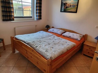Schlafzimmer im EG