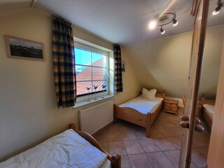 Schlafzimmer 2 im OG